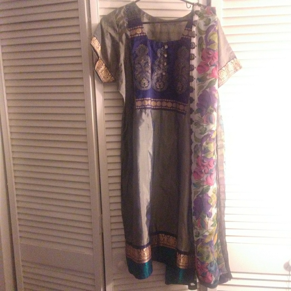 Katan silk kameez set!